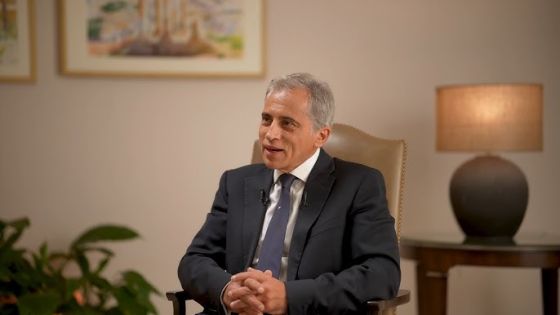 رئيس الوزراء: الحكومة ستُراجع نظام صندوق دعم الطالب